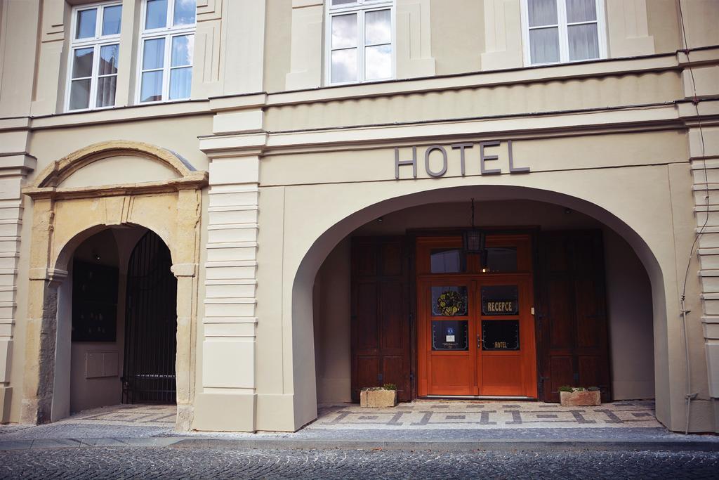 Hotel U Hradu Mladá Boleslav Exterior foto